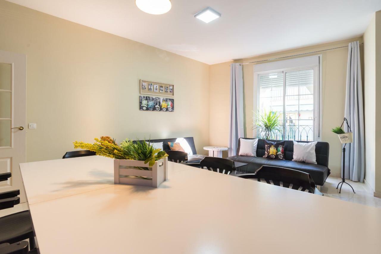 Apartamento Gr2-Large Groups Apt-Walking Distance To Old Town Málaga Exterior foto